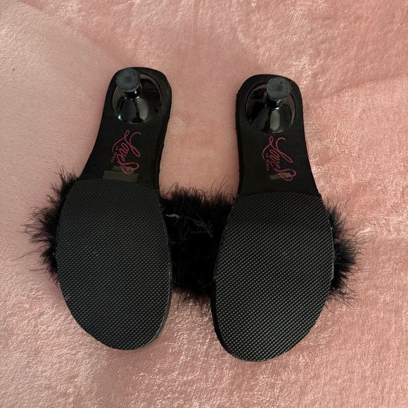 La SENZA Size 9 Vintage Style Women's Black Fluffy Feather Slipper Kitten Heels - Picture 3 of 4